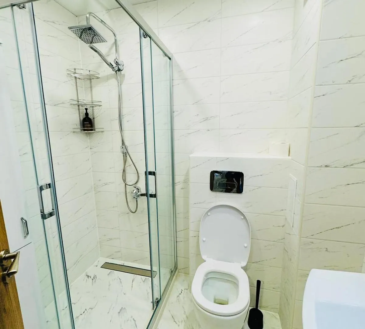 Strаwberry Apartment With Parking Place Sofia Bulgaria